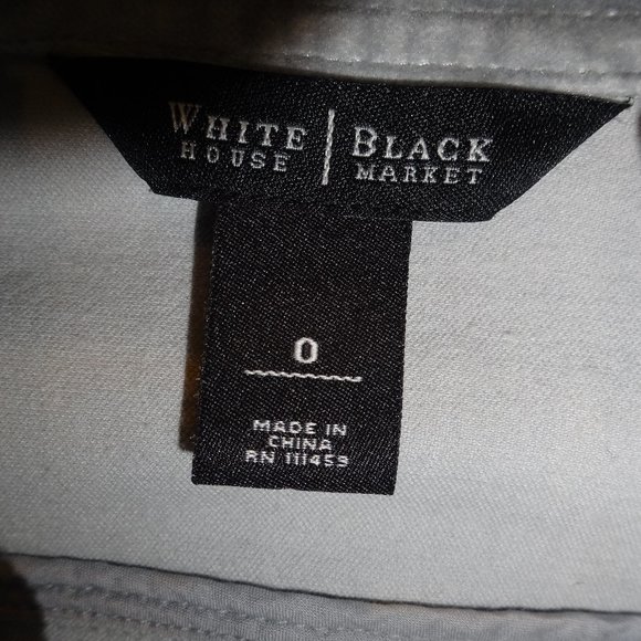 Gorgeous Silver Velvet Blazer Jacket with Details - Picture 4 of 5